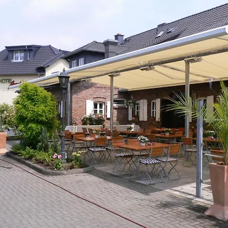 فندق Auerhahn 3*