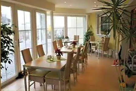 Отель Auerhahn 3*