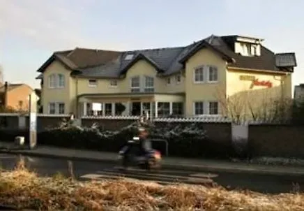 Auerhahn 3* Пульхайм